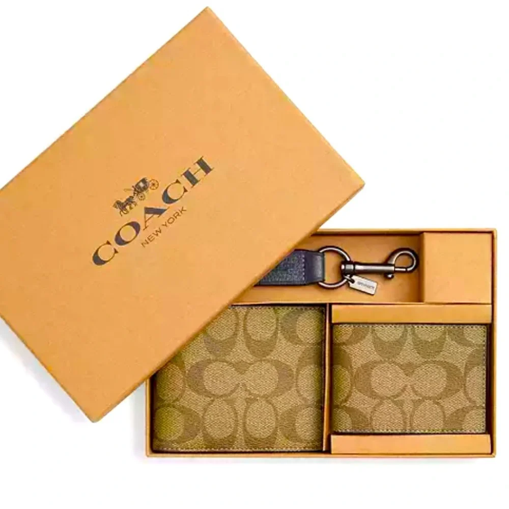 NWT Coach Boxed 3 In 1 Wallet Gift Set In Colorblock Signature Canvas - Picture 1 of 7